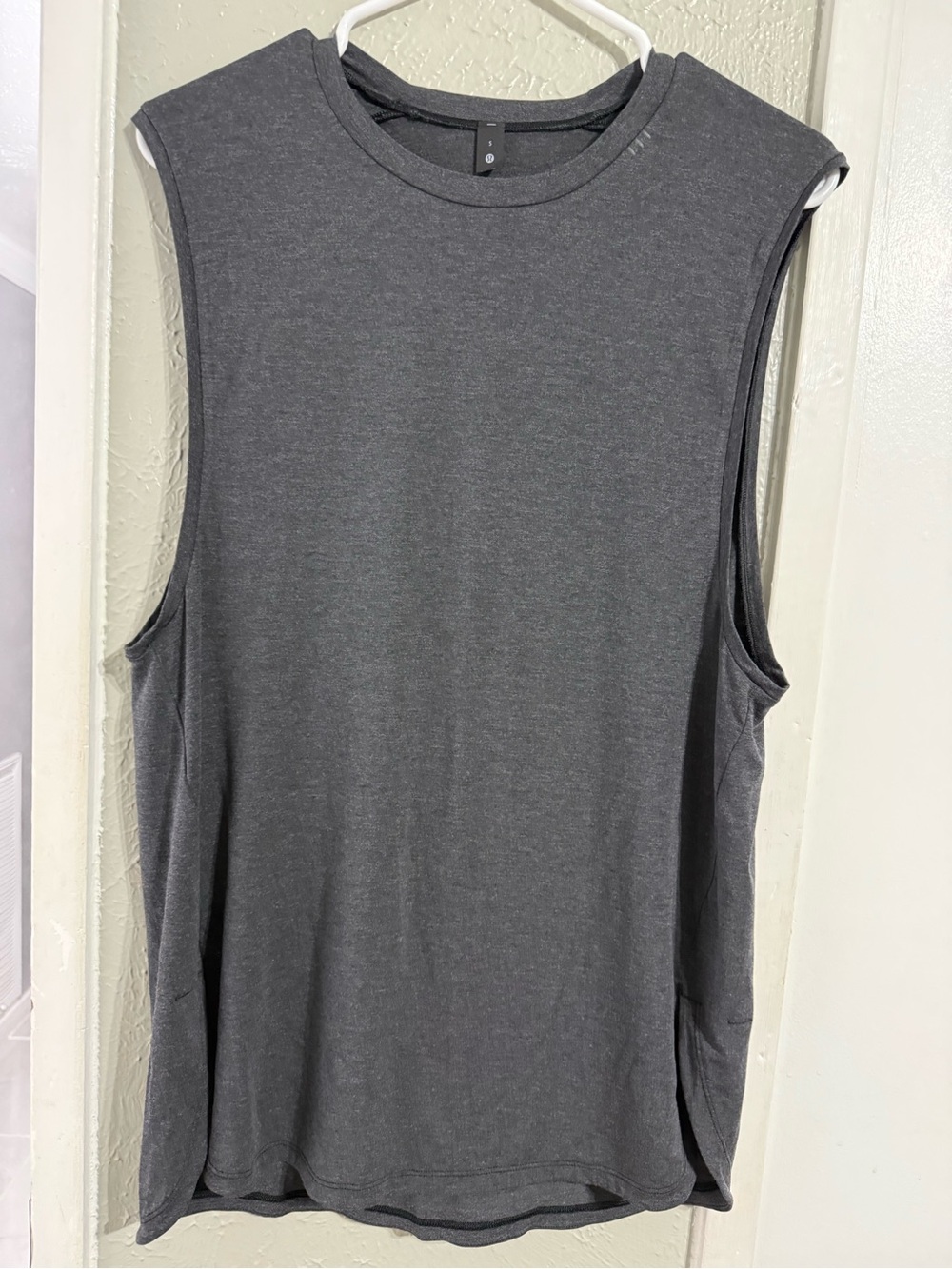 lululemon athletica Charcoal Sleeveless Crewneck Tank